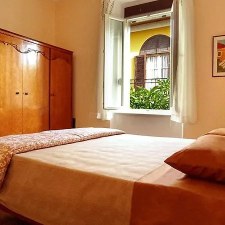 Appartamento Mit Meerblick Und Grosser Terrasse *