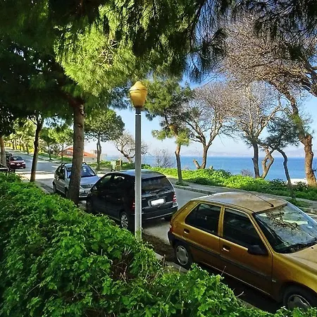 Mit Meerblick Und Grosser Terrasse Διαμέρισμα *